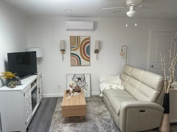 3100 Flintridge Dr #B, Fullerton, CA 92835