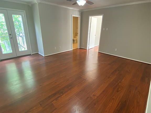5th image of 1519 Bering Dr #110