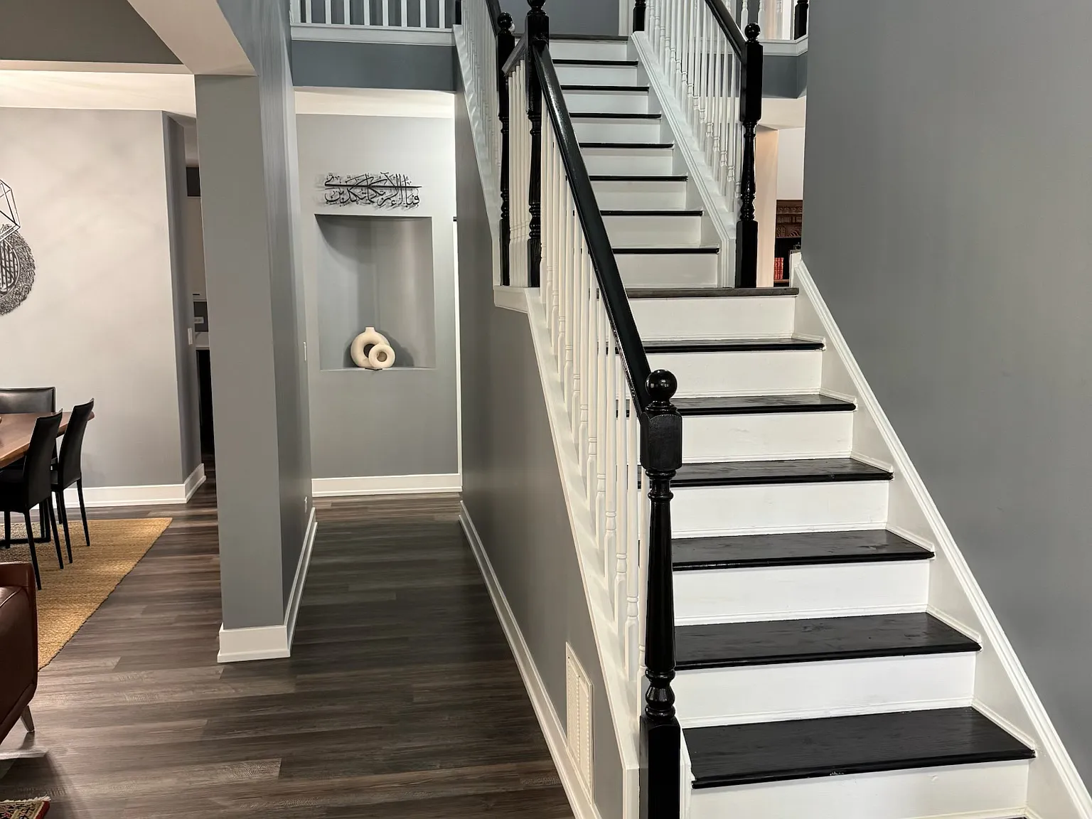 2131 W Silverleaf Ln — Photo 2