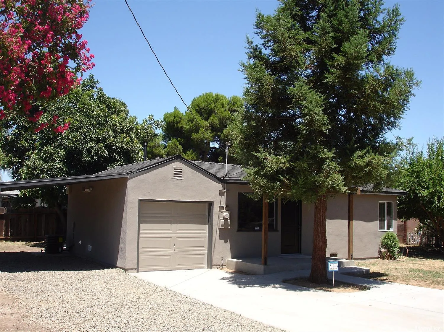 1717 Shaddox Ave photo 1