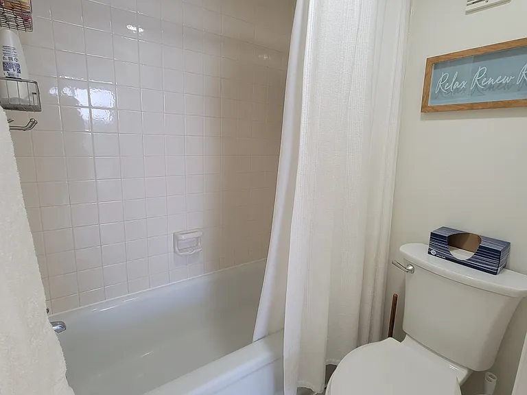Bird Bay Dr S — Photo 10