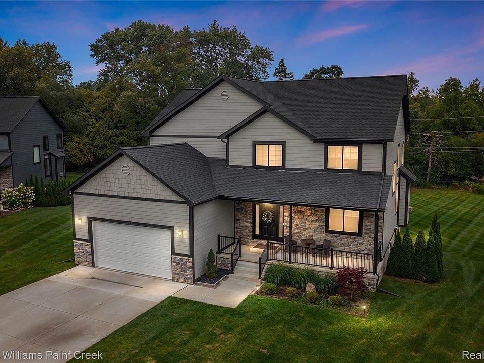 1st image of 307 Kendry