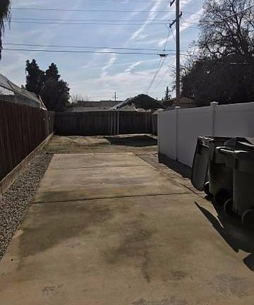 5th image of 2801 E College Ave