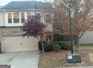 6210 Crested Moss Dr, Alpharetta, GA 30004