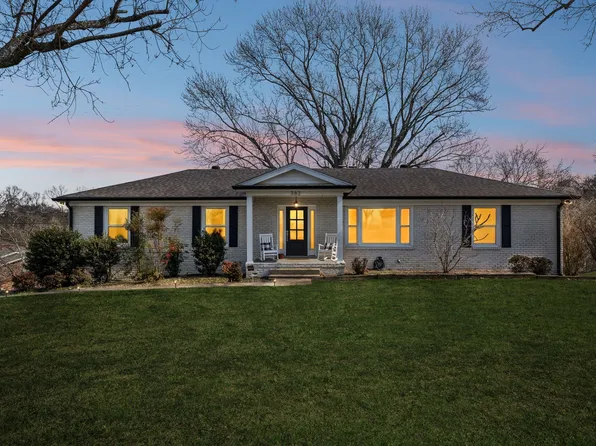 362 Green Harbor Rd, Old Hickory, TN 37138