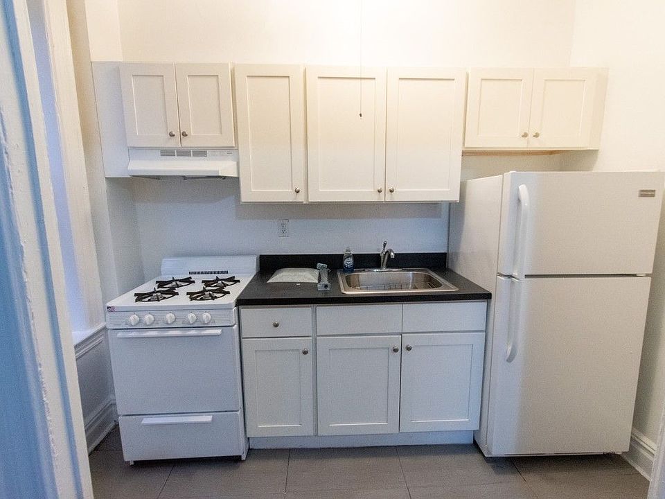 1st image of 7215 41st Ave #C22