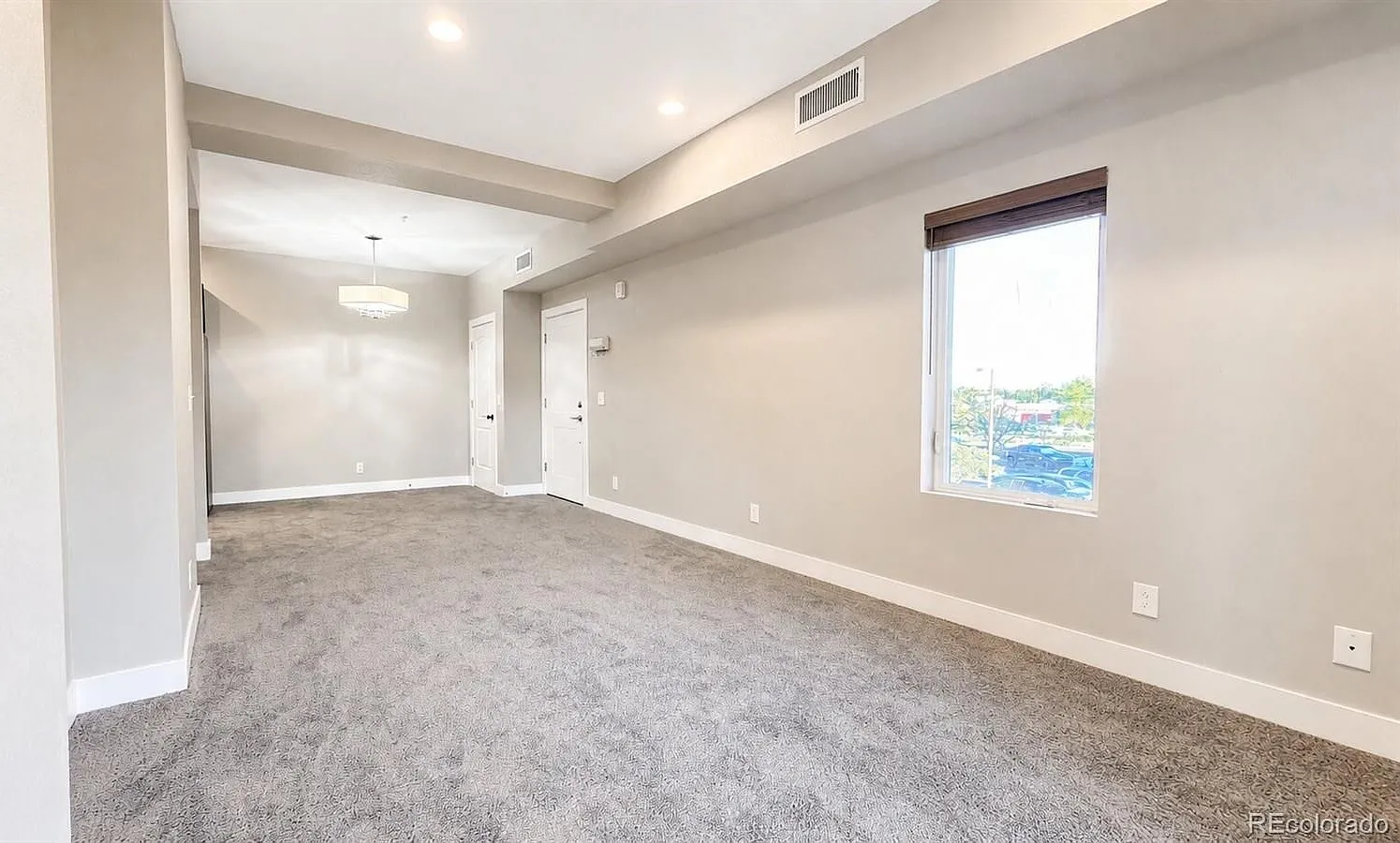 2 bed, 2.0 bath, 920 sqft, $1,800 — Photo 1