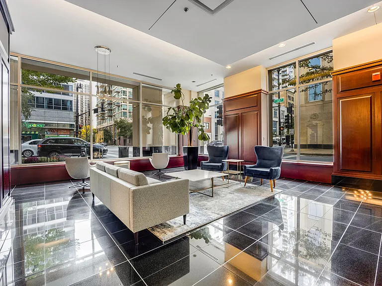 1250 S Michigan Ave #1904 — Photo 15