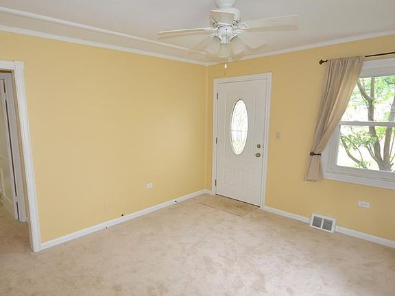 5th image of 111 Englewood St