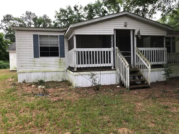 2569 Sutton Loop Rd, La Grange, NC 28551