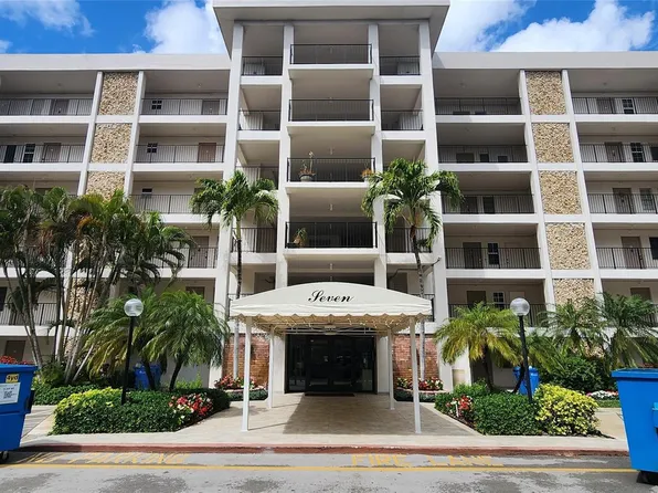 2801 N Palm Aire Drive #205, Pompano Beach, FL 33069