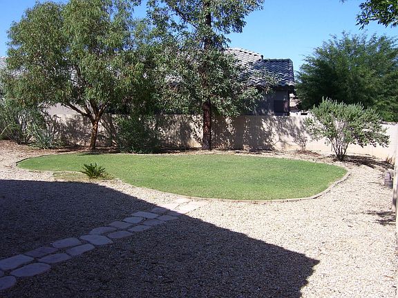 Large Fully Landscaped Back Yard