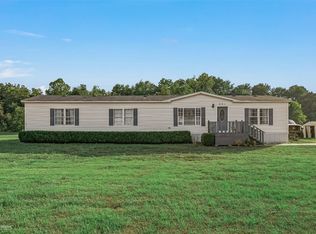 661 Red Chute Ln, Bossier City, LA 71112