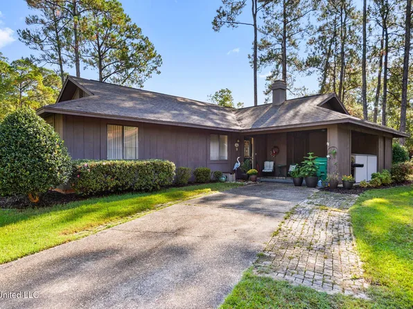 5 Cypress Knee, Diamondhead, MS 39525
