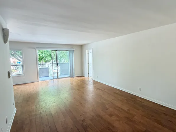 6637 Springpark Ave APT 6, Los Angeles, CA 90056