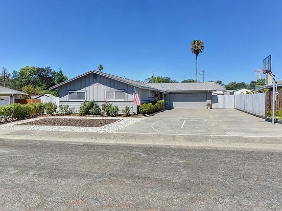 2nd image of 5546 Covington Ct