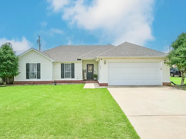 300 Roosevelt Ave, Muscle Shoals, AL 35661