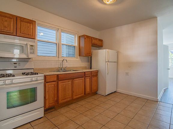 5th image of 3432 W Palmer St #2