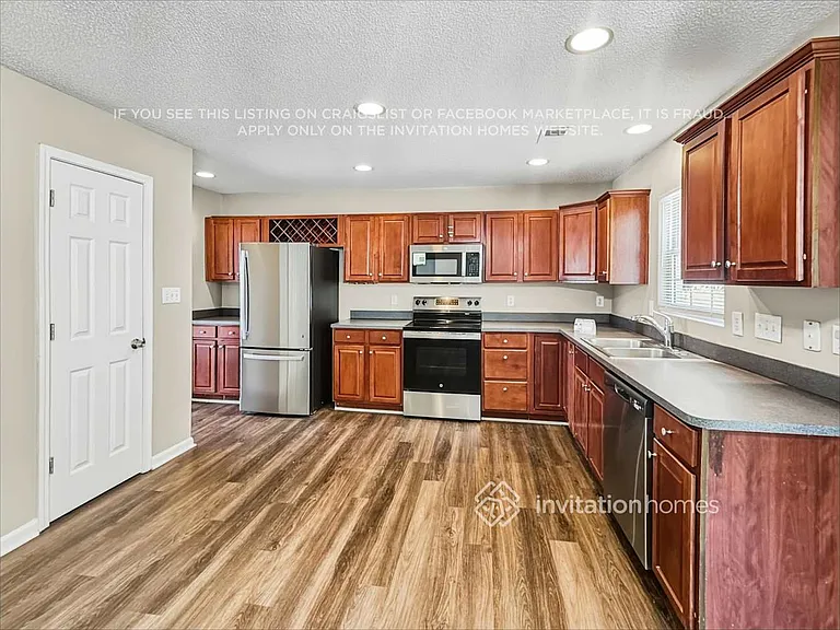8930 Hedge Maple Rd — Photo 9