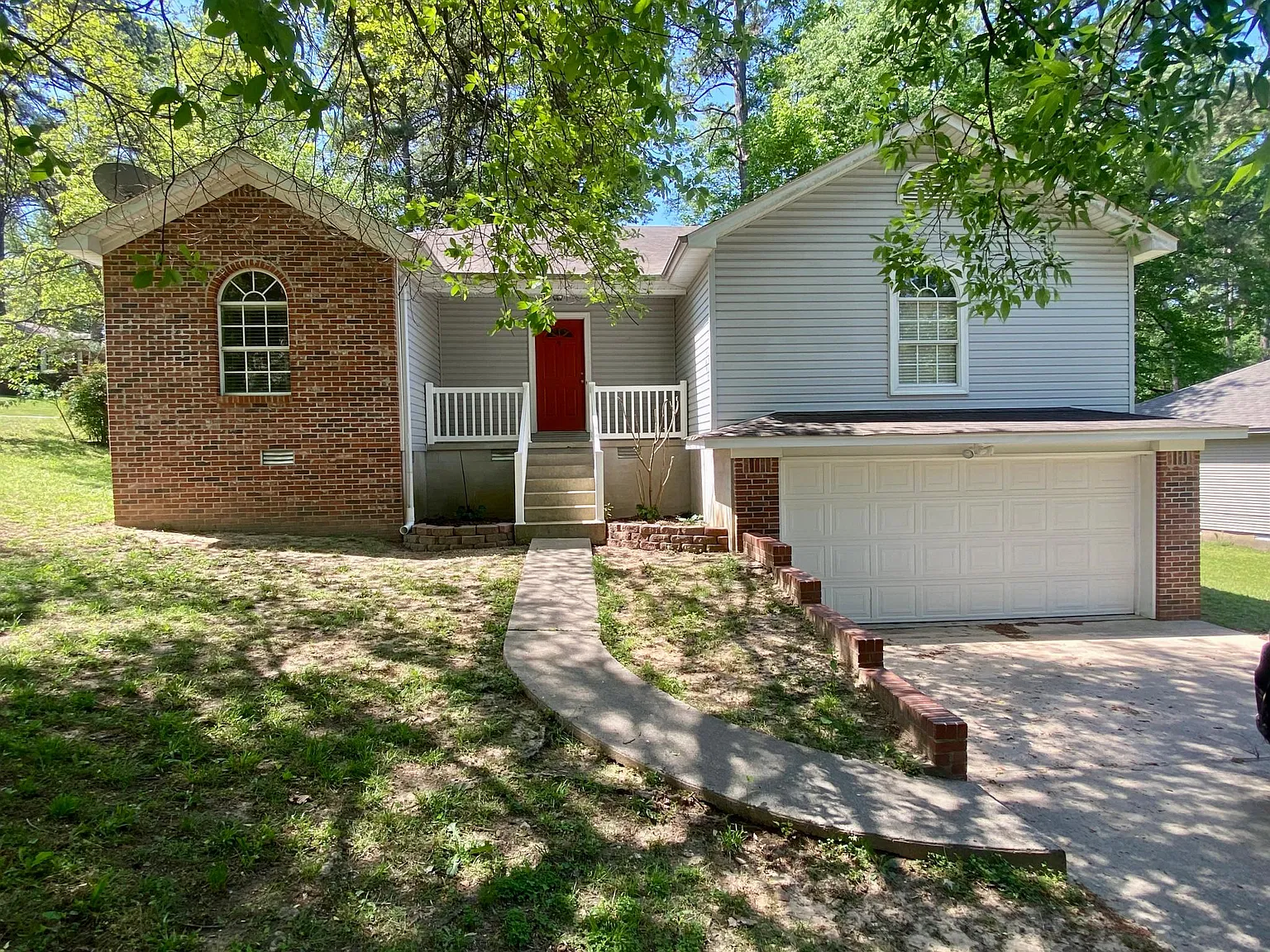 1215 Doyle — Photo 2