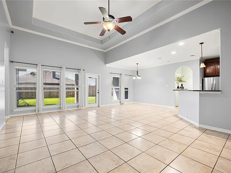 8201 Azimuth Ct — Photo 8