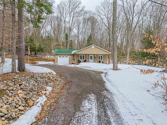 2nd image of 85 Line Hill Rd