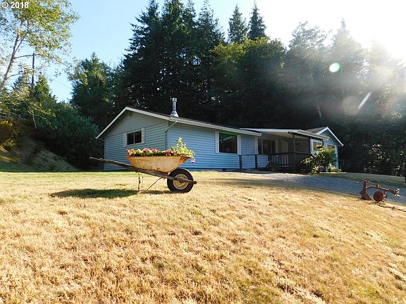 2nd image of 94794 Vista Ln