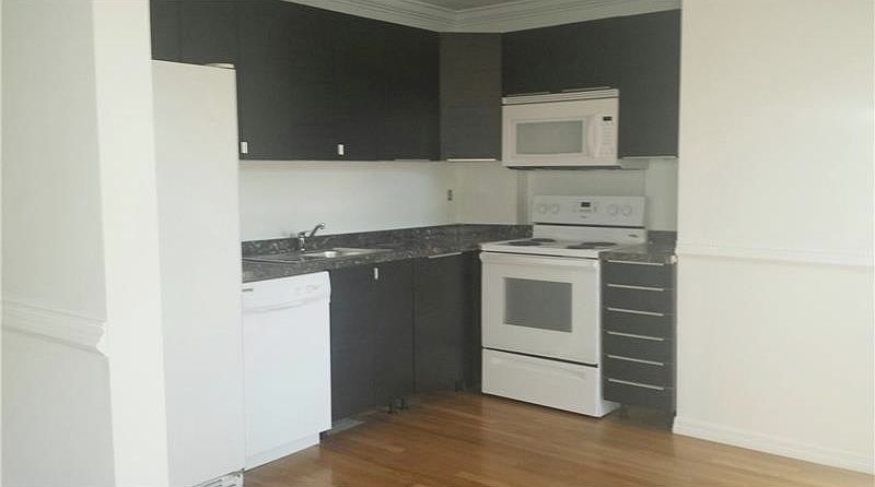 2nd image of 1541 SW 21st St