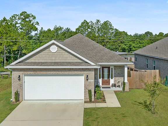 2nd image of 14013 Waterford Cir