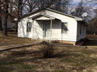 903 W Delaware St, Jay, OK 74346