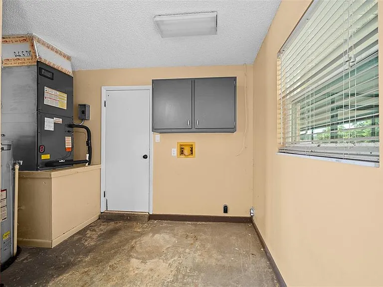 1820 SE 57th Ave — Photo 18