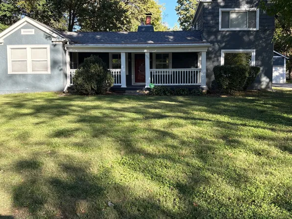 11101 Sunnyslope Dr, Kansas City, MO 64134