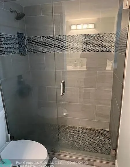 2505 Bay Dr — Photo 38