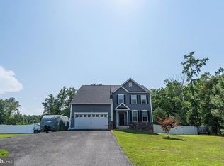 19335 Greens Crossing Ct, Great Mills, MD 20634