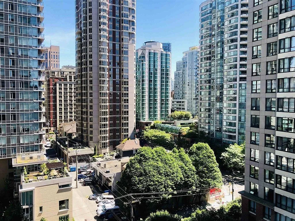 1 bed, 670 sqft, $2,400 — Photo 2