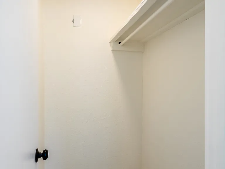 6563 Oasis Ave #4 — Photo 5