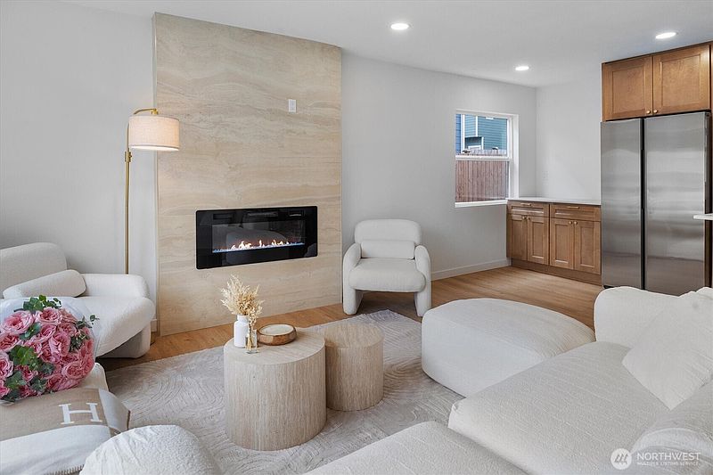 5th image of 4510 E C Street