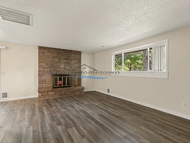 342 W Davidson Ave #1 — Photo 17