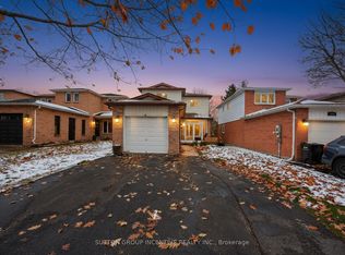 113 Garden Dr, Barrie, ON L4N 5T9