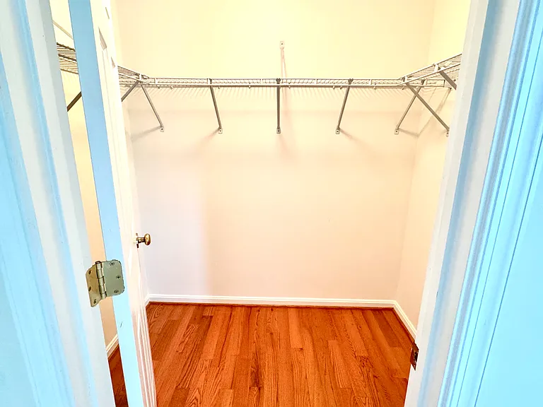 3381 Beechcliff Dr — Photo 20