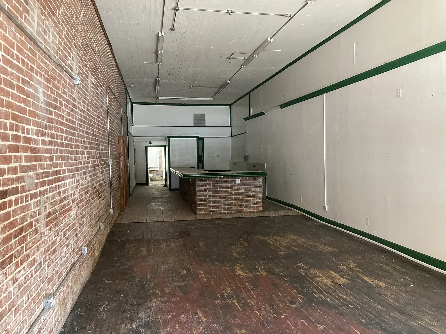 617 Main Street - 621 — Photo 4