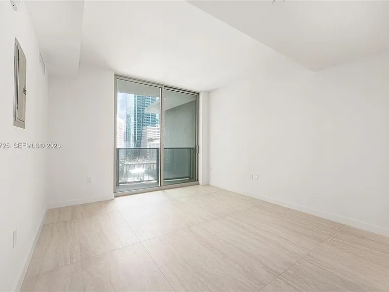 77 SE 5th St #1505 — Photo 27