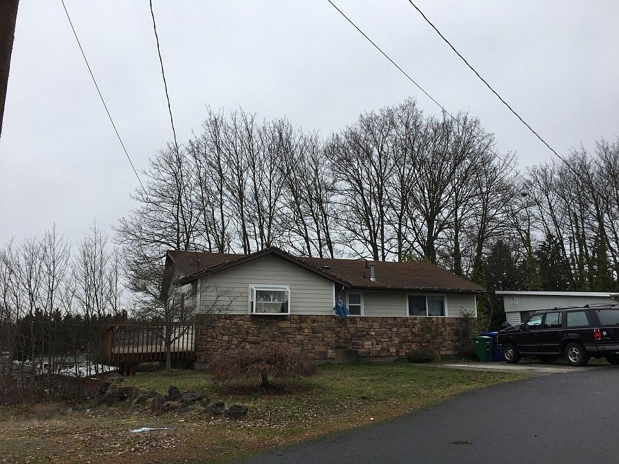 1st image of 639 Glennwood Ct NE
