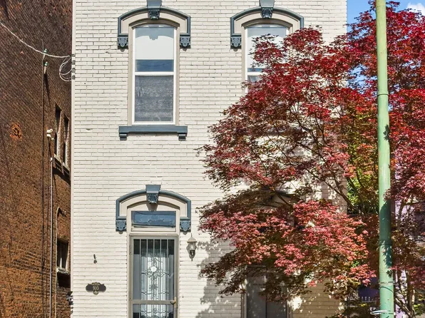 910 Main St, Covington, KY 41011