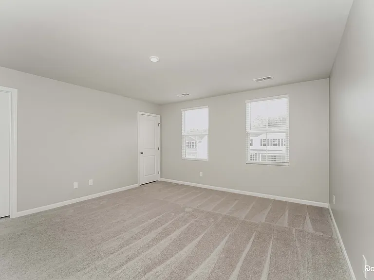 1017 Jeffrey Ct SW — Photo 14