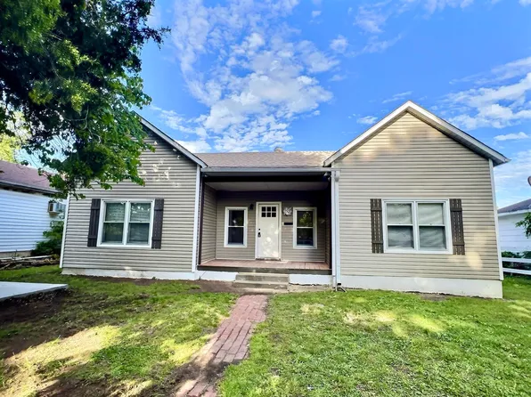 203 N Lincoln Avenue, Monett, MO 65708