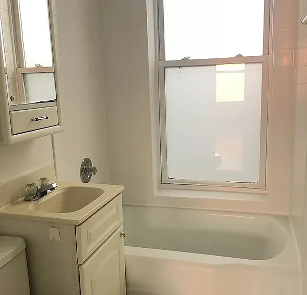 753 W Schubert Ave #3E — Photo 7