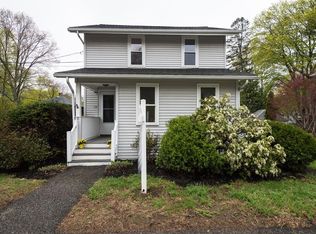 112 Beacon St, Framingham, MA 01701