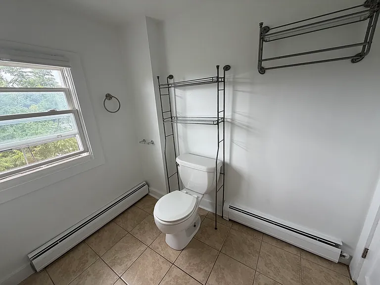 16 Covell Ave #2 — Photo 10