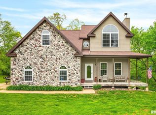 150 Knollcrest Cir, Dahinda, IL 61428